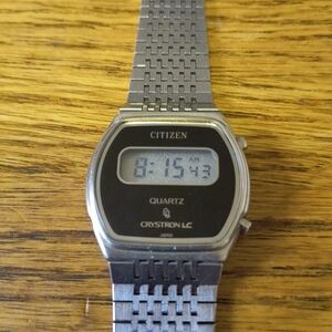 Vintage 1978 Citizen Crystron LC Digital Original Watch Band (Little Scratch)